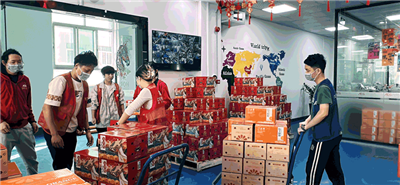 ADS Dental Lab Greets New Year: Fresh Fruits Warm Employees